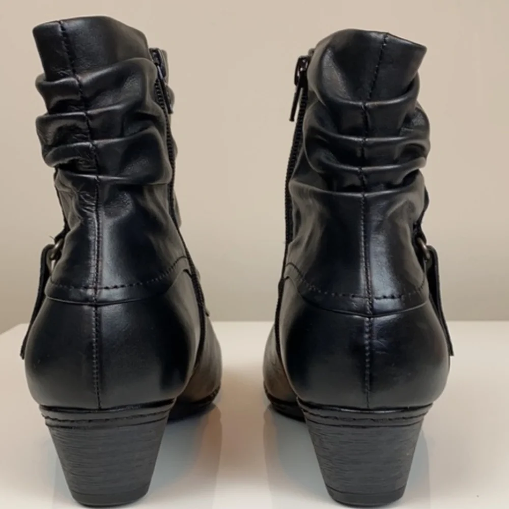 Cobb Hill Alexandra Black Leather Ankle Boot - Picture 6 of 6